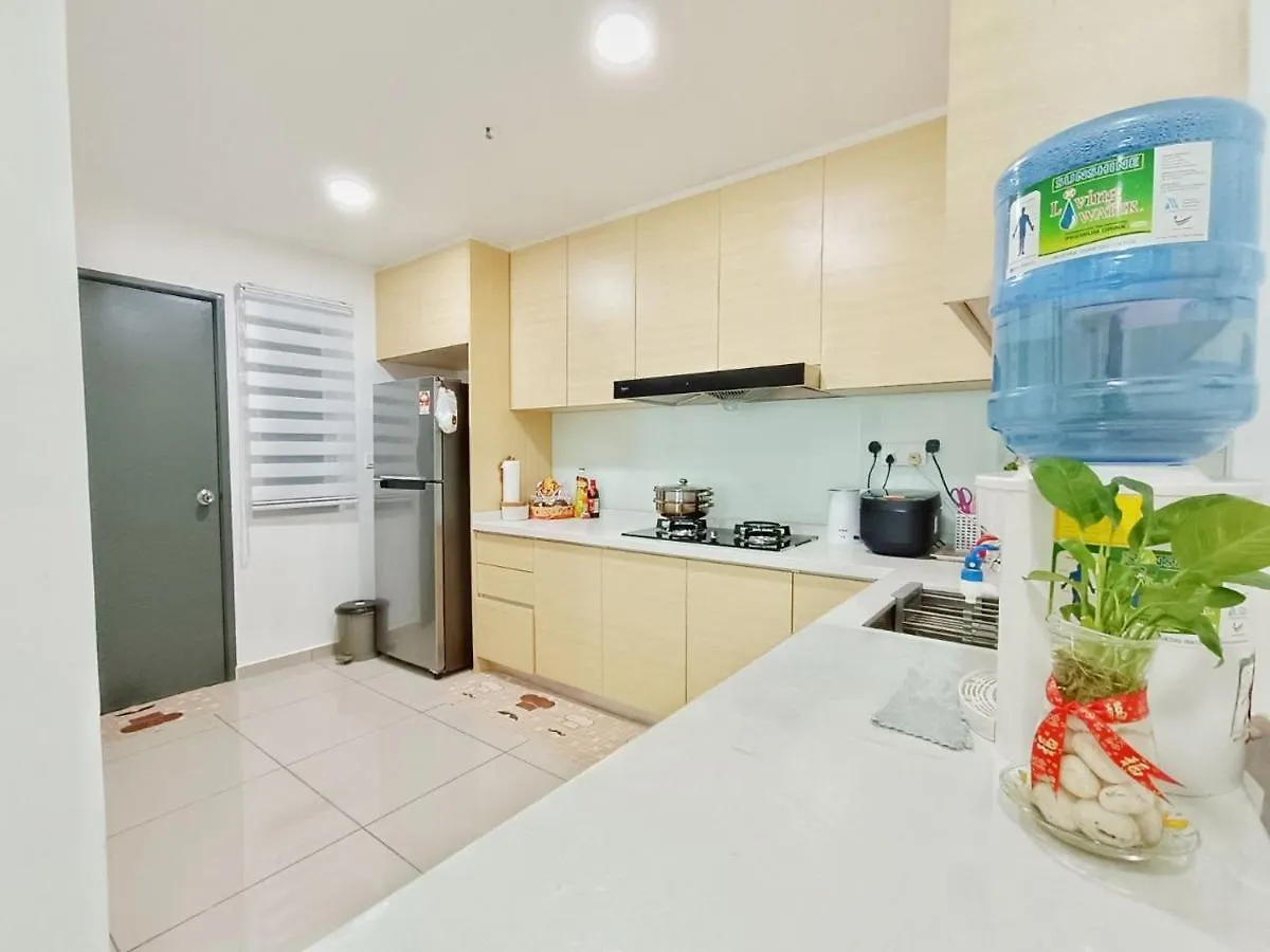 Metropol Serviced Apartment 3Br Pool View Bukit Mertajam 0*,  Malaysia