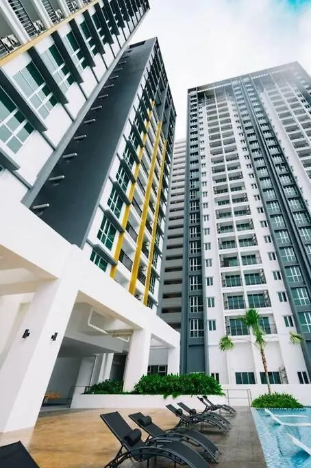 Metropol Serviced Apartment 3Br Pool View Bukit Mertajam