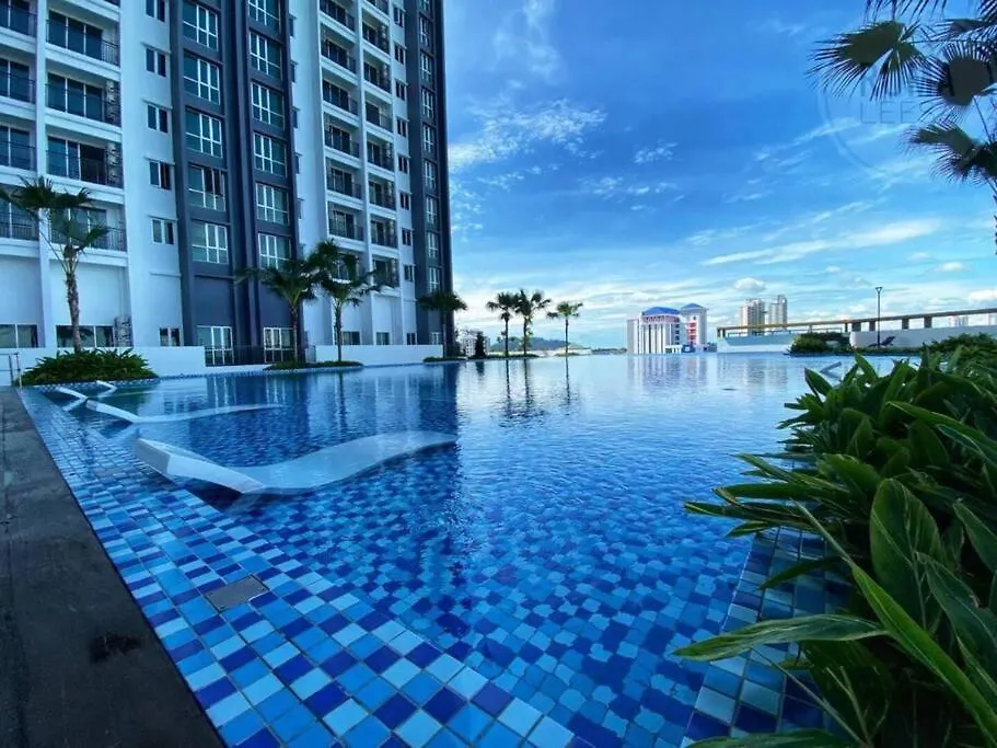 Metropol Serviced Apartment 3Br Pool View Bukit Mertajam